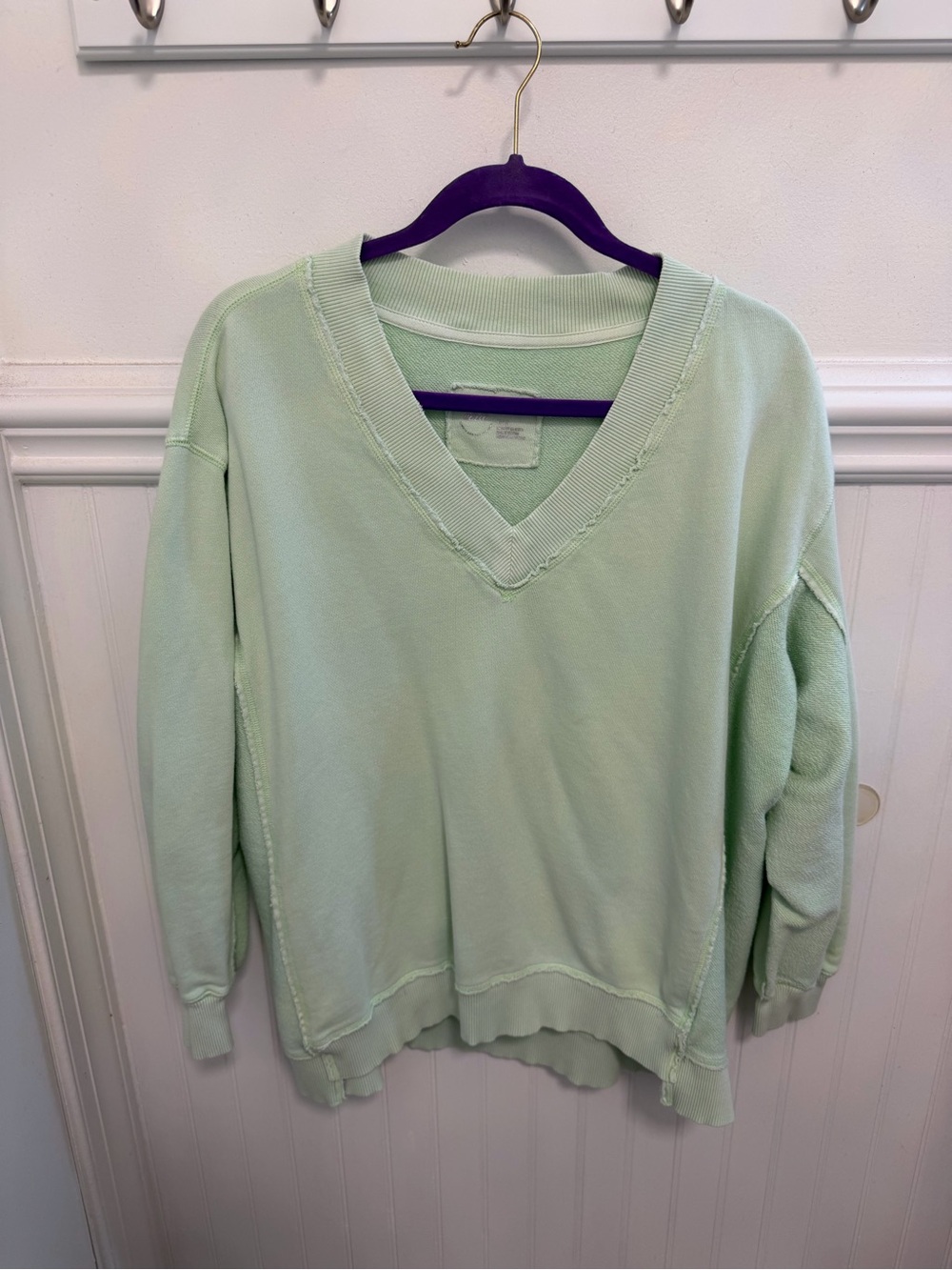 aerie Mint Green V-Neck Pullover Sweater